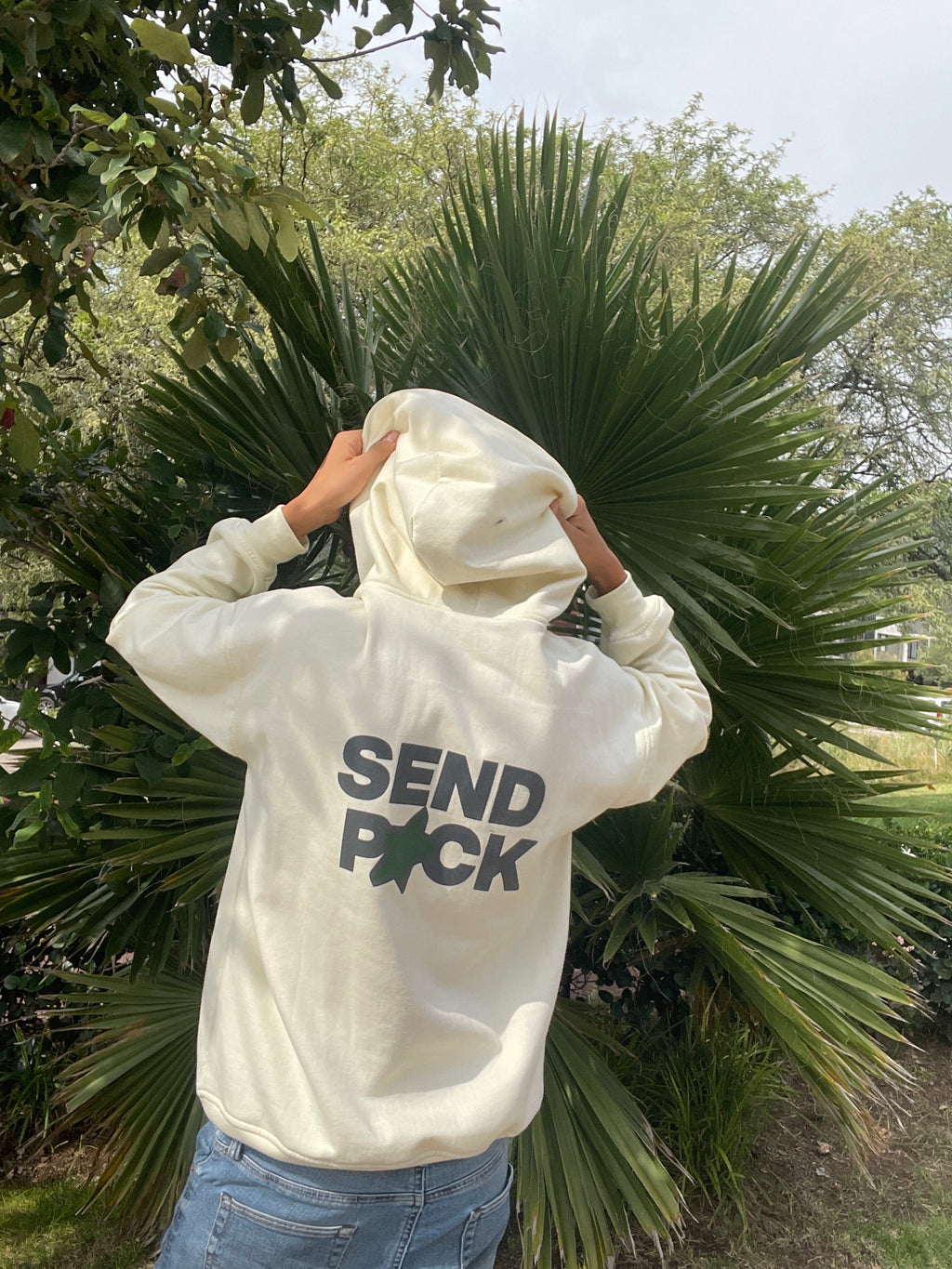 Send it-playera buttonless blanca 